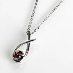 Equilibrium Kiss Poppy Necklace