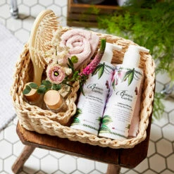Botanic Garden Sweet Pea Hand Wash & Lotion Gift Set 15 Botanic Garden Sweet Pea Hand Wash & Lotion Gift Set -gifts sale bg0703 botanic garden sweet pea hand wash lotion gift set ls3 1